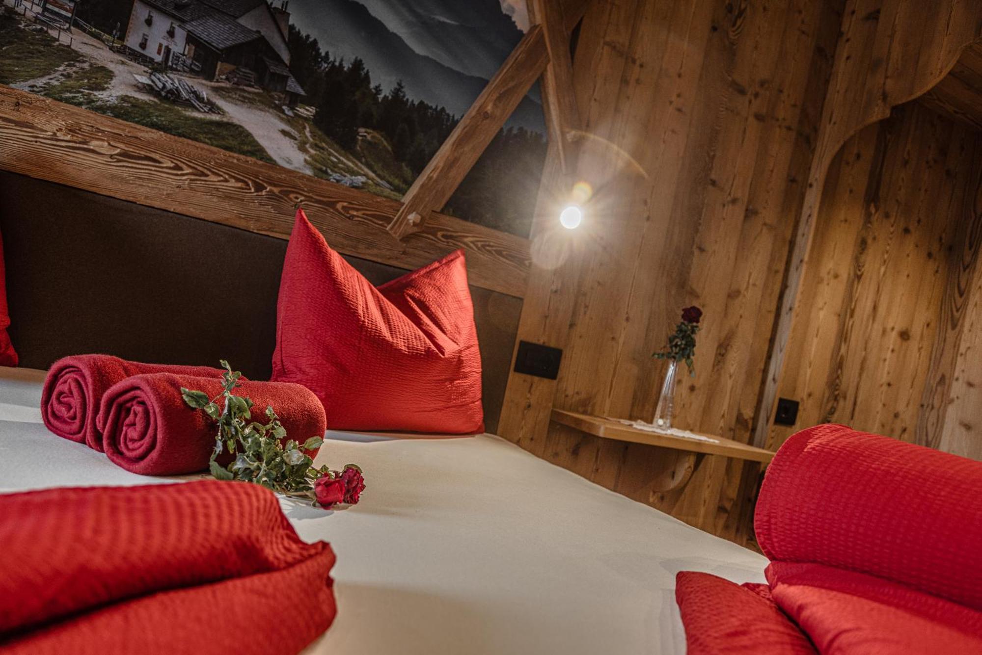 Farm Chalet Jusciara Badia  Exterior photo